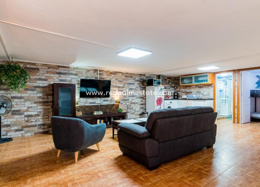 Revente - Maison de ville -
Torrevieja - El Acequión - Los Náufragos