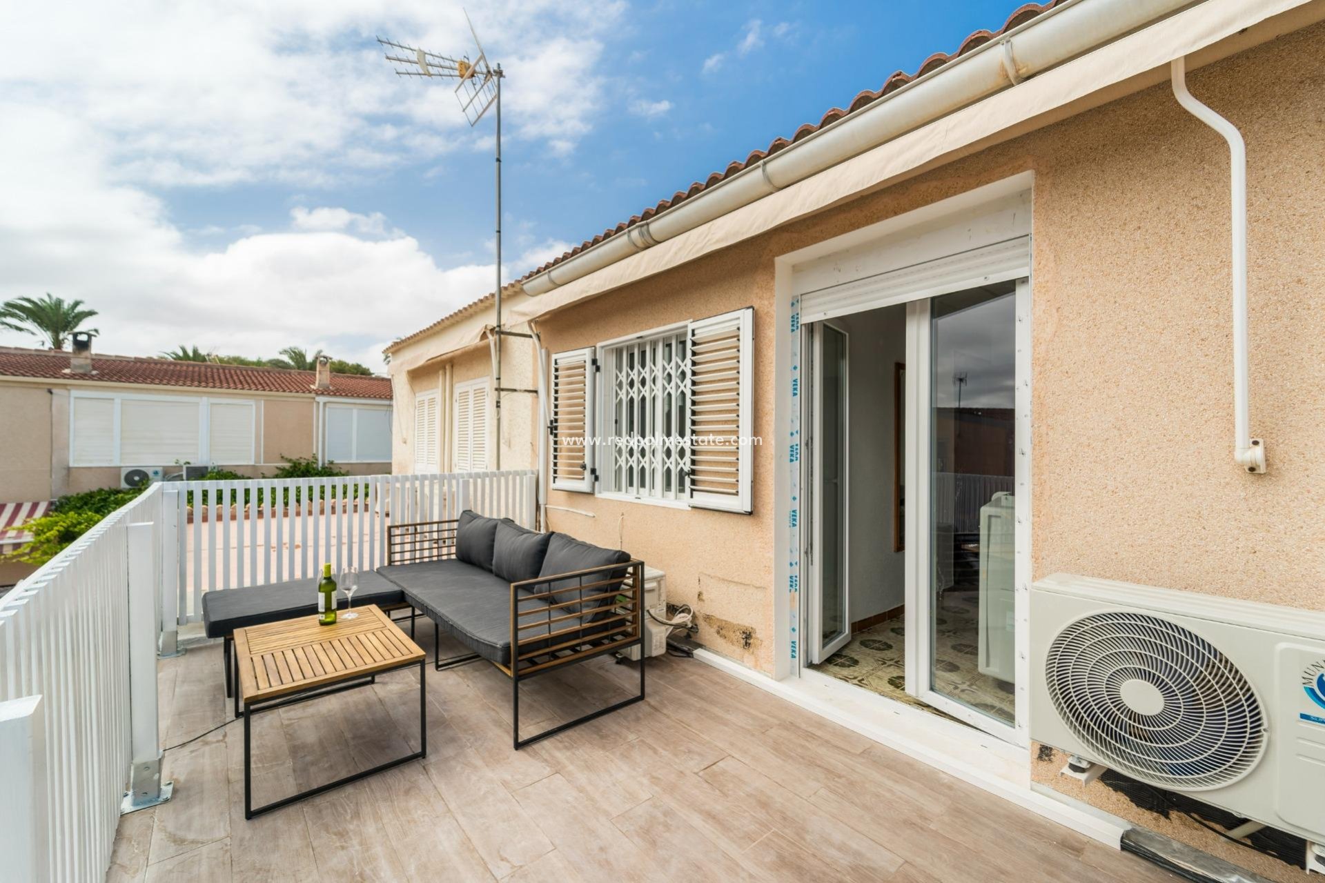 Revente - Maison de ville -
Torrevieja - El Acequión - Los Náufragos