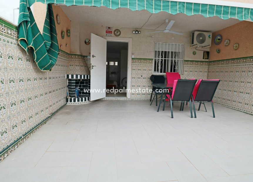 Revente - Maison de ville -
Torrevieja - El Acequión - Los Náufragos