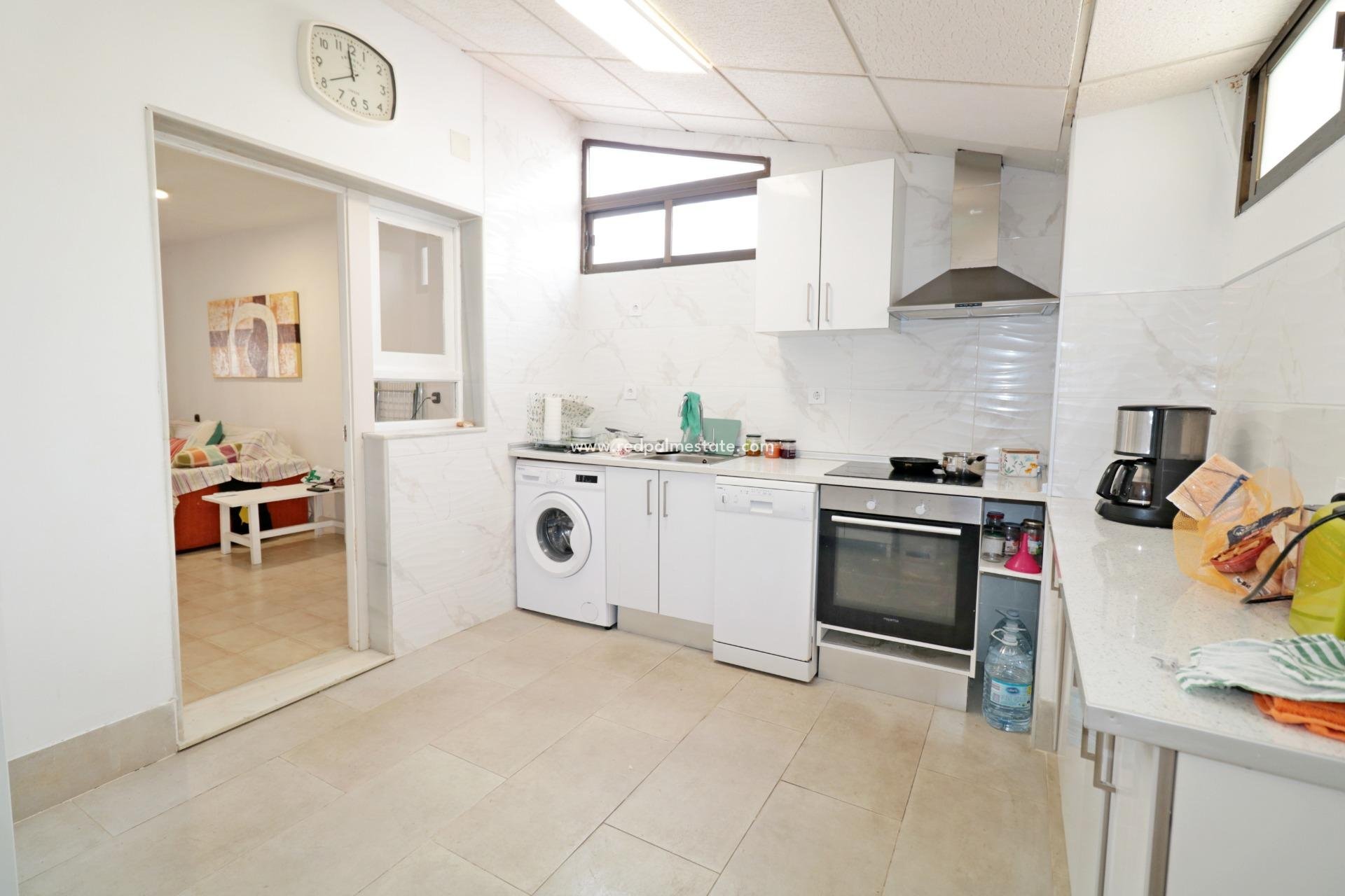 Revente - Maison de ville -
Torrevieja - El Acequión - Los Náufragos
