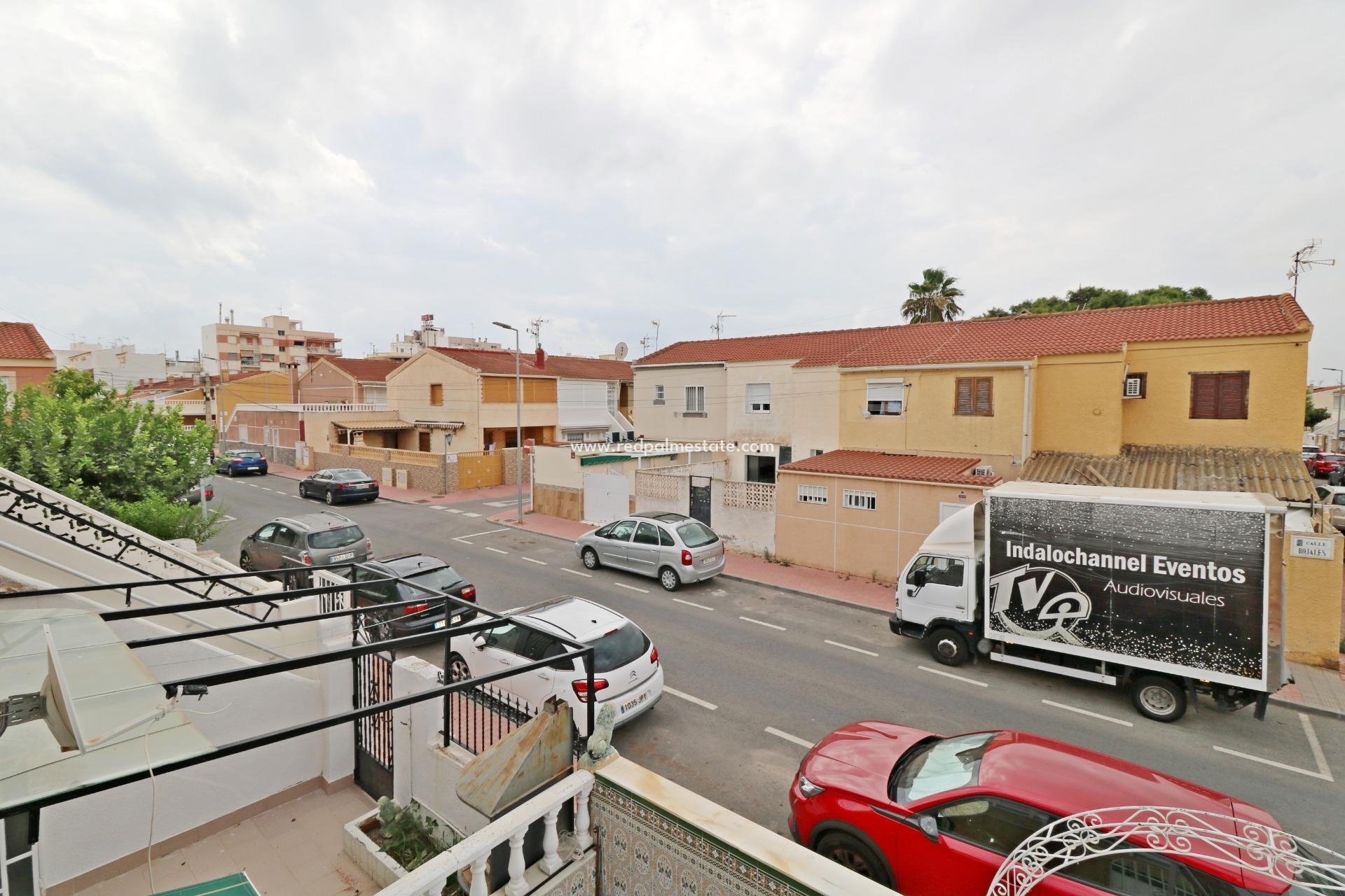 Revente - Maison de ville -
Torrevieja - El Acequión - Los Náufragos