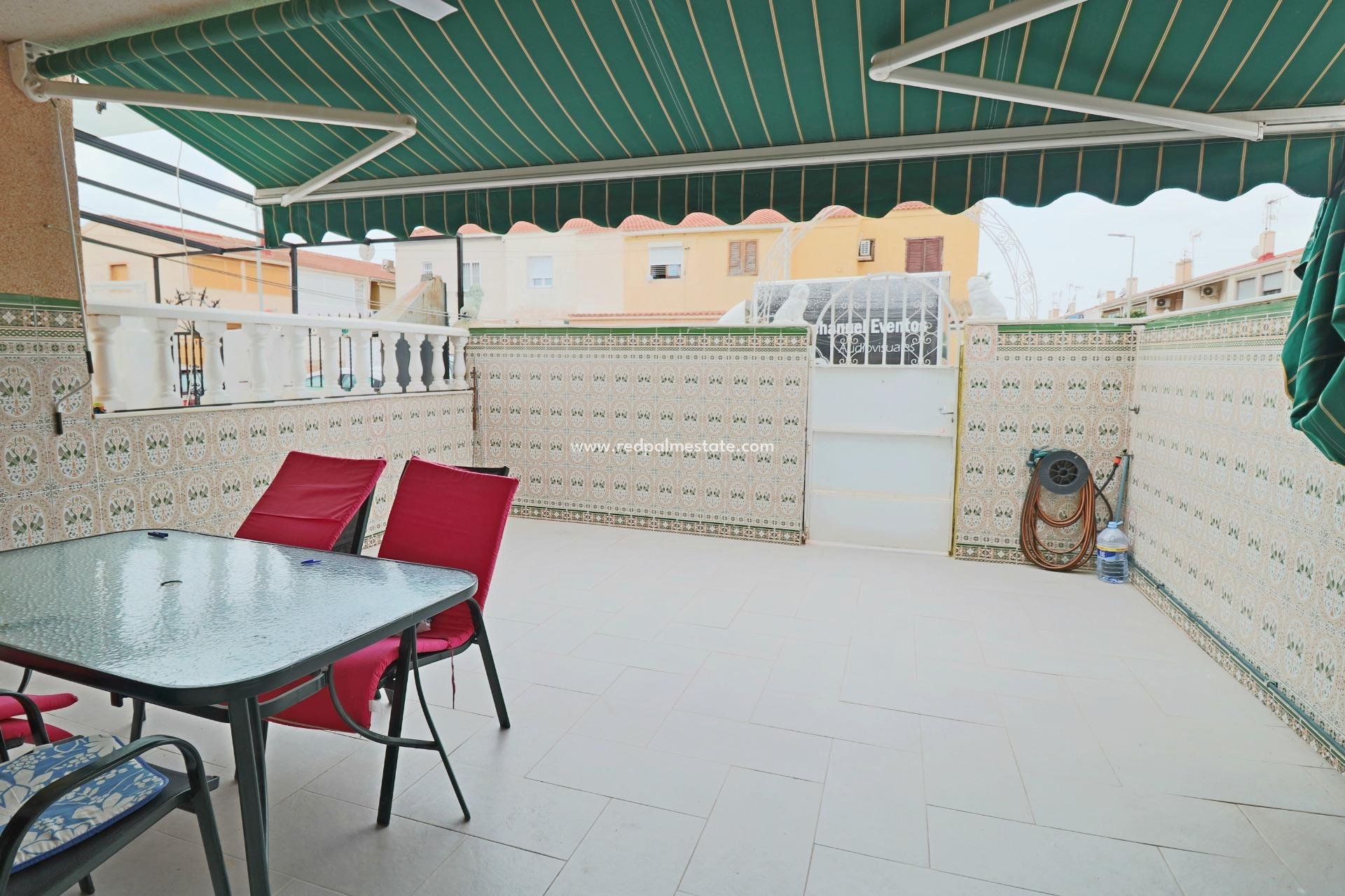 Revente - Maison de ville -
Torrevieja - El Acequión - Los Náufragos