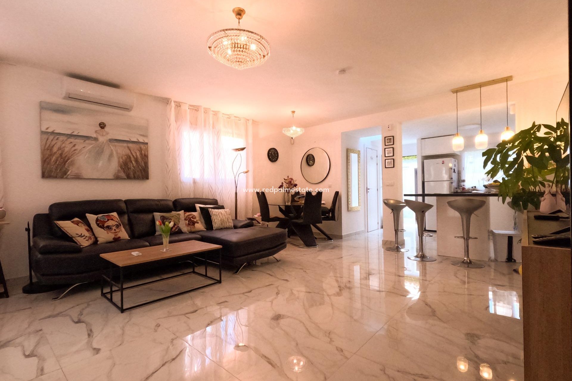 Revente - Maison de ville -
Torrevieja - El Acequión - Los Náufragos