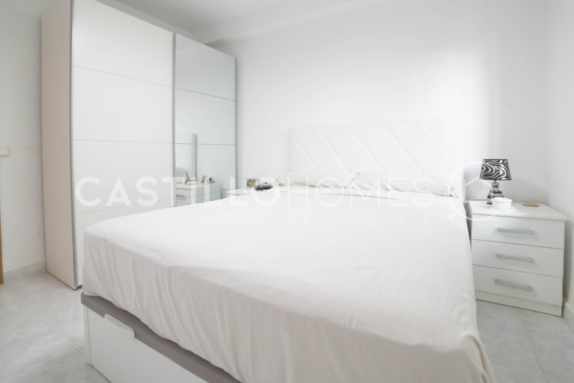 Revente - Maison de ville -
Torrevieja - La Mata