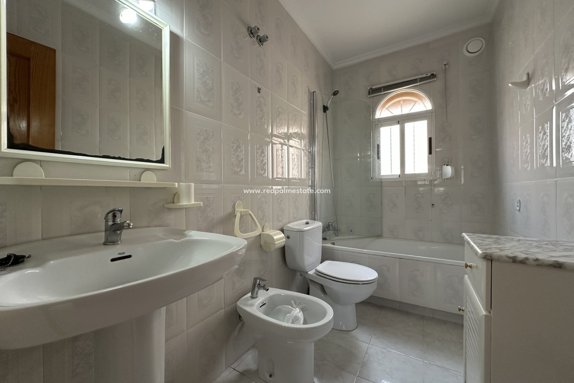 Revente - Maison de ville -
Torrevieja - La Mata