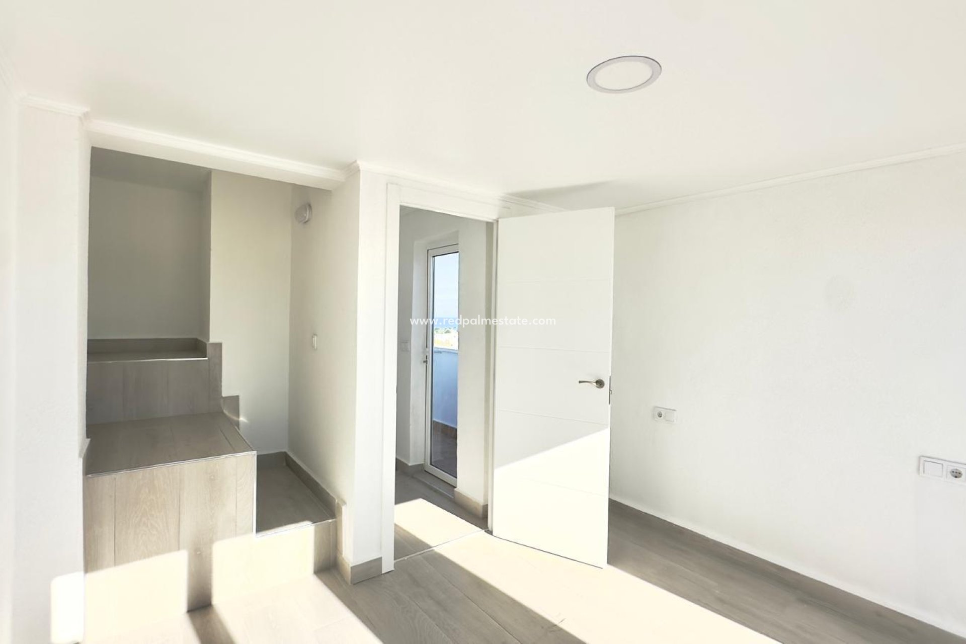 Revente - Maison de ville -
Torrevieja - La Mata