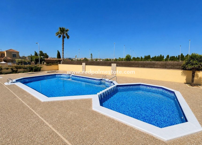 Revente - Maison de ville -
Torrevieja - La Siesta - El Salado -  Torreta