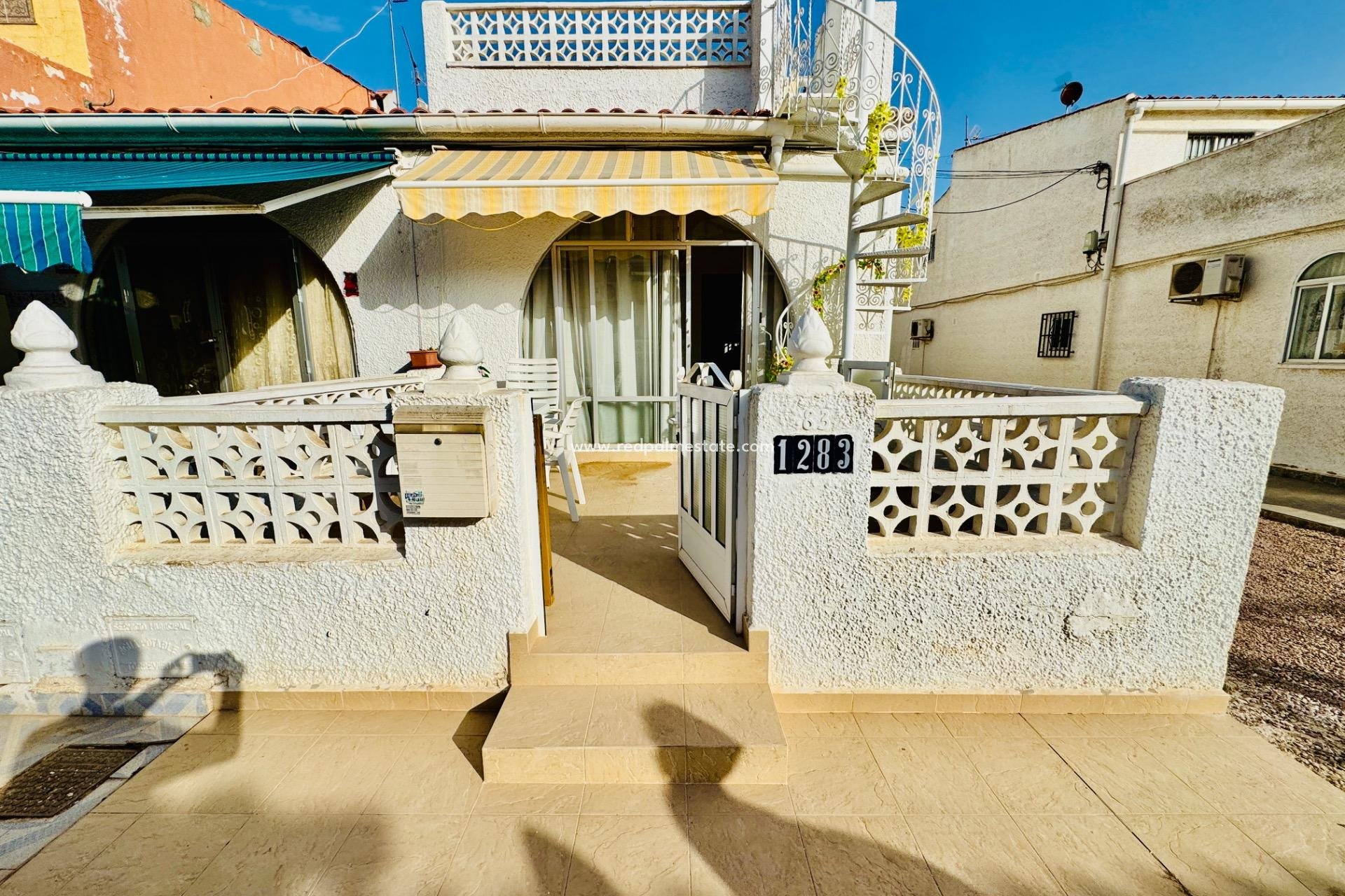 Revente - Maison de ville -
Torrevieja - La Siesta - El Salado - Torreta
