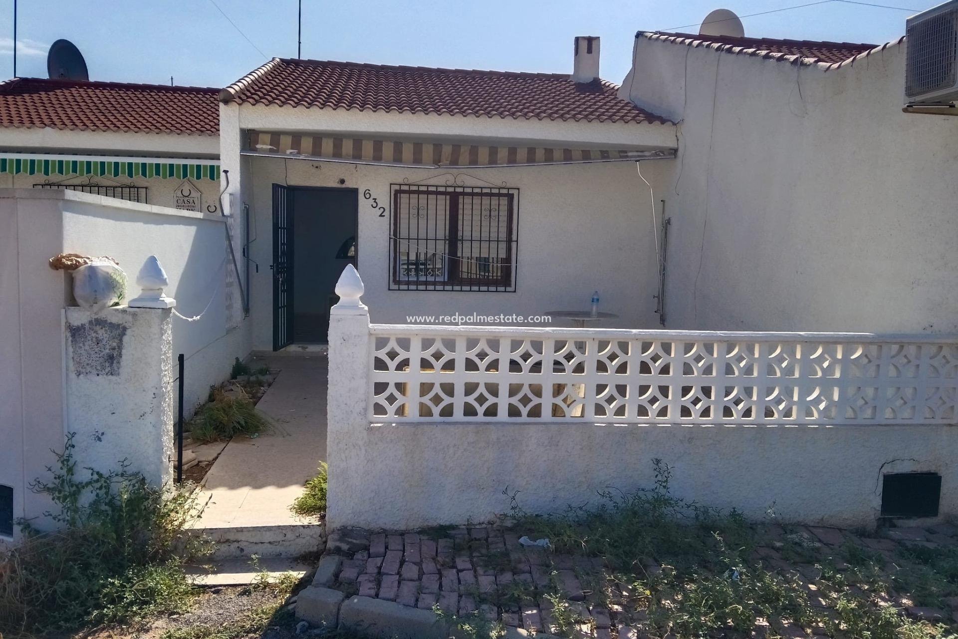 Revente - Maison de ville -
Torrevieja - La Siesta - El Salado - Torreta