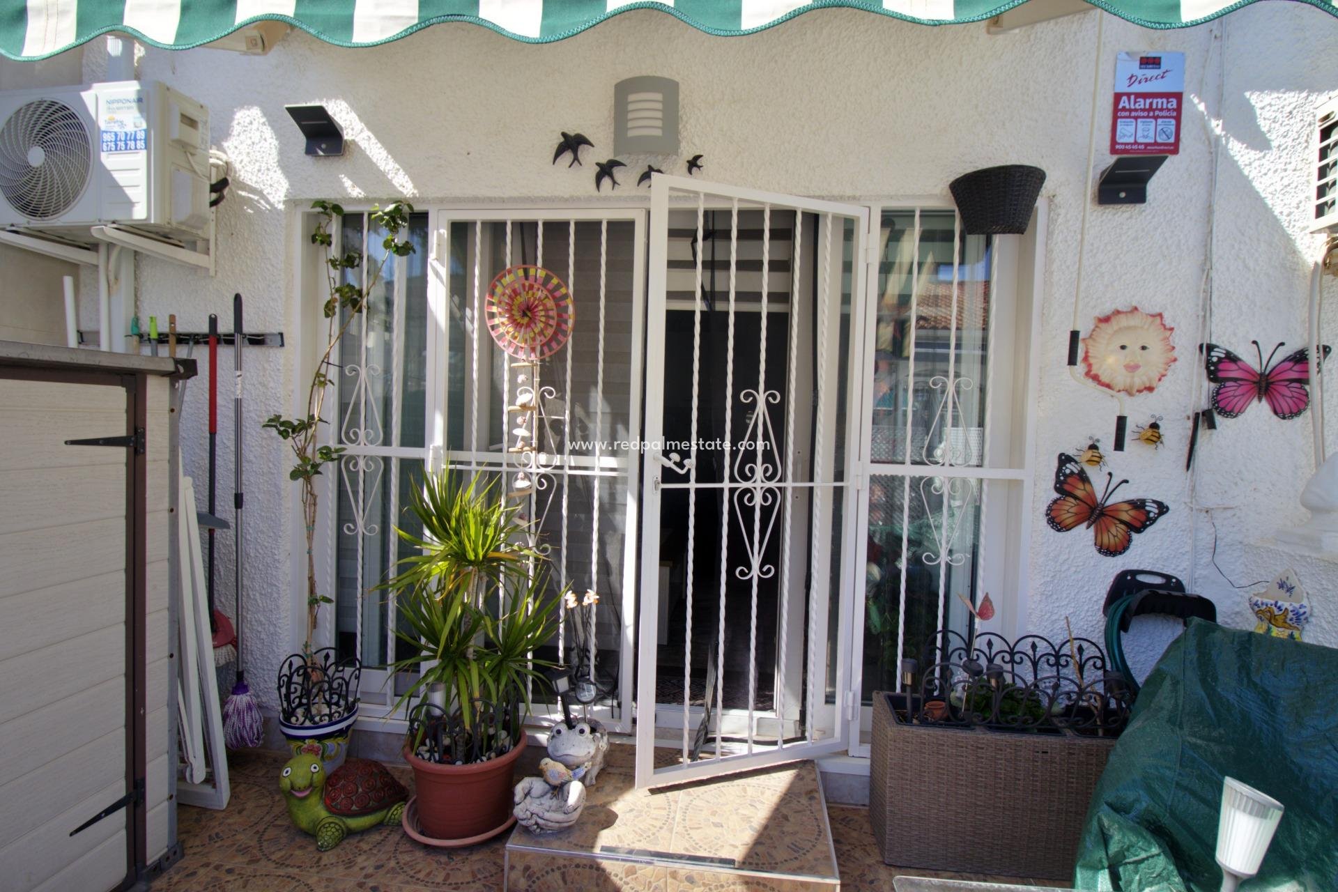 Revente - Maison de ville -
Torrevieja - La Siesta - El Salado -  Torreta