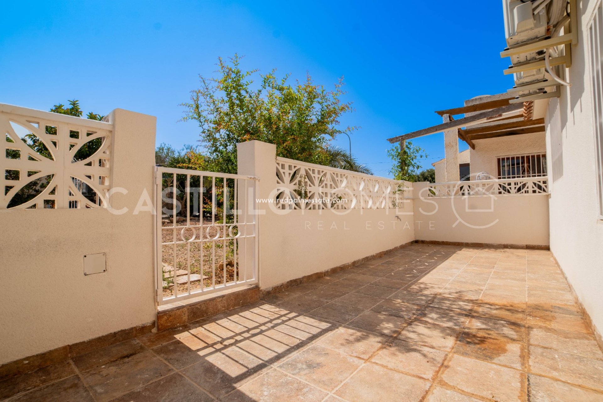 Revente - Maison de ville -
Torrevieja - La Siesta - El Salado -  Torreta