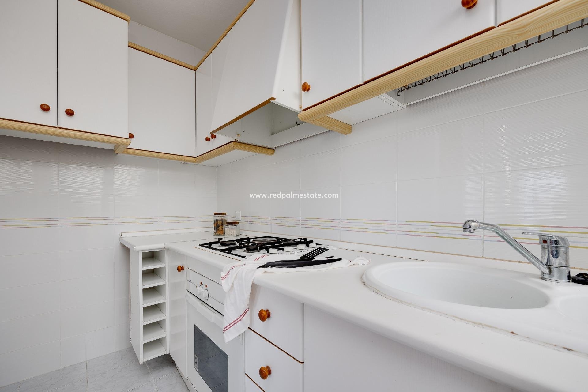 Revente - Maison de ville -
Torrevieja - La Siesta - El Salado -  Torreta