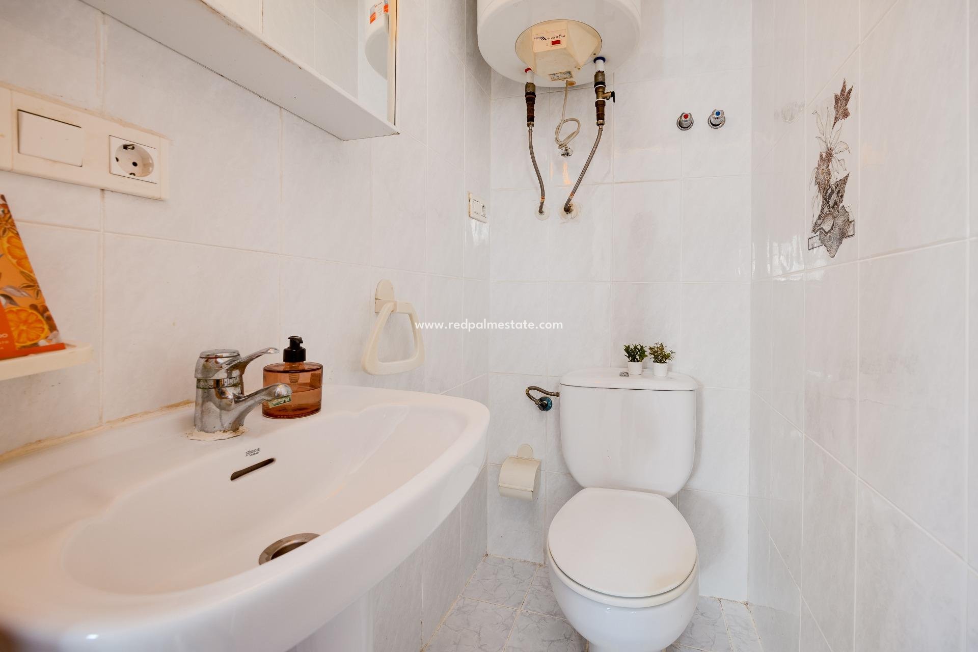 Revente - Maison de ville -
Torrevieja - La Siesta - El Salado -  Torreta