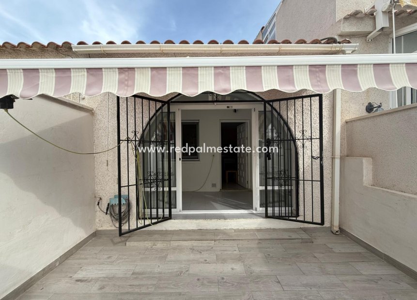 Revente - Maison de ville -
Torrevieja - La Siesta - El Salado - Torreta
