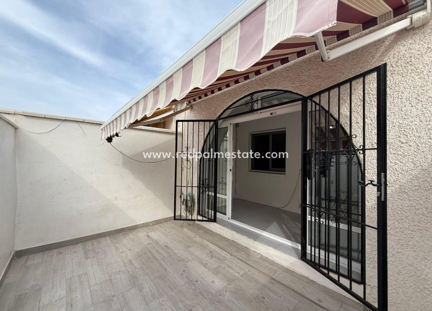 Revente - Maison de ville -
Torrevieja - La Siesta - El Salado - Torreta