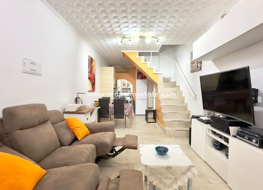 Revente - Maison de ville -
Torrevieja - La Siesta - El Salado - Torreta