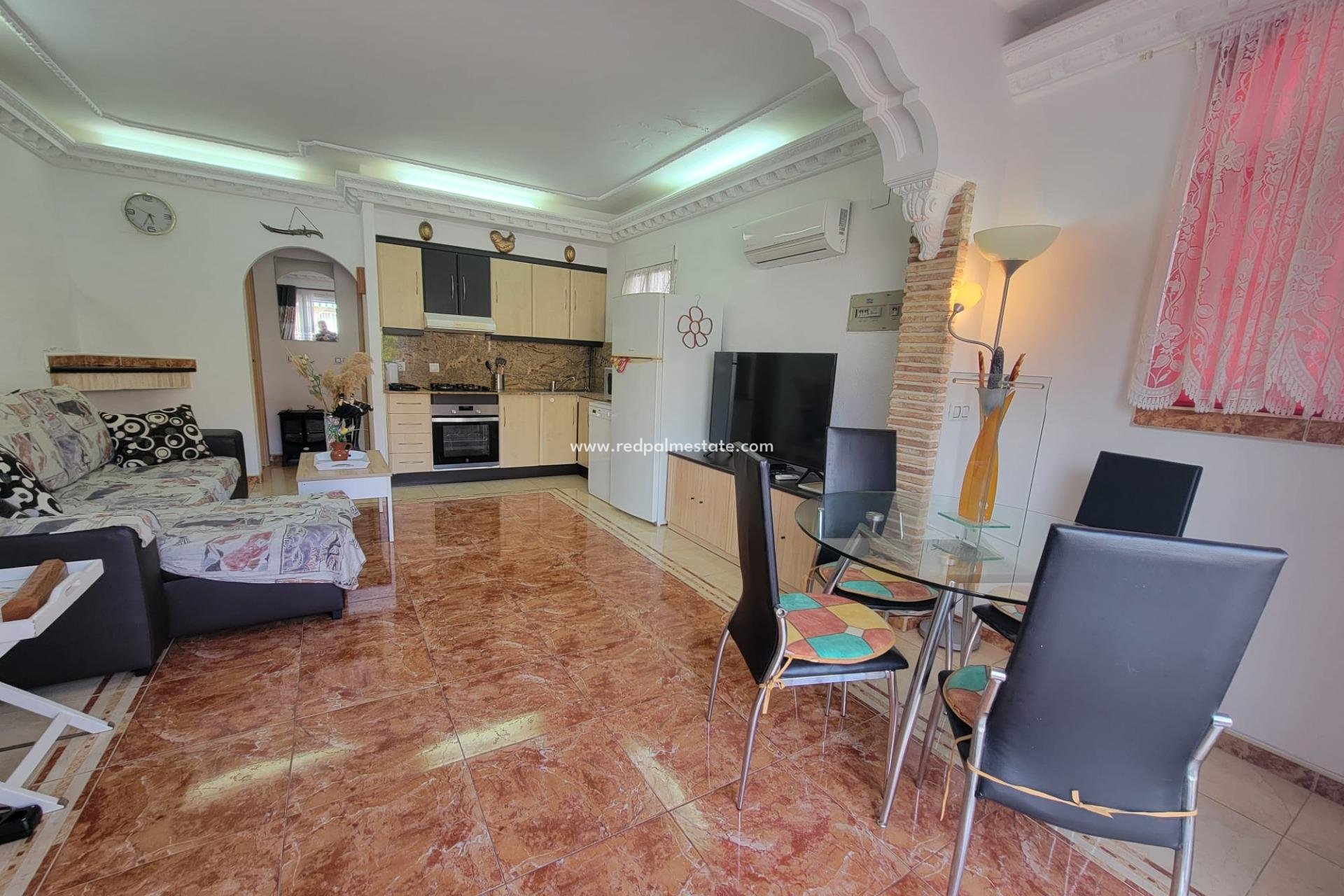 Revente - Maison de ville -
Torrevieja - La Siesta - El Salado - Torreta