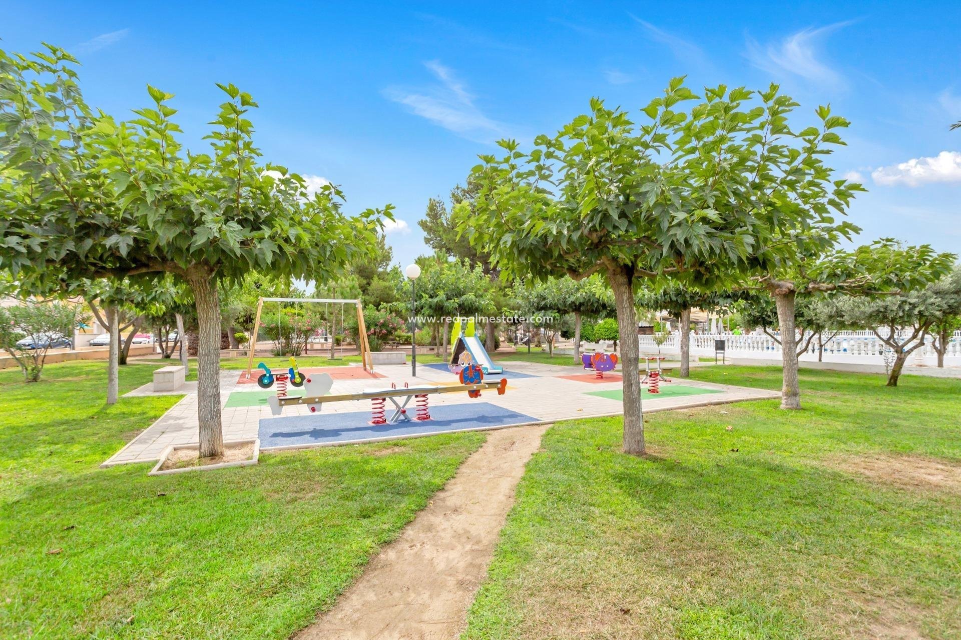 Revente - Maison de ville -
Torrevieja - La Siesta - El Salado -  Torreta