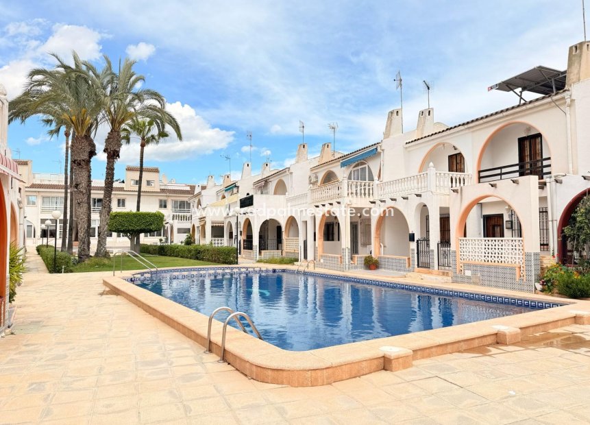 Revente - Maison de ville -
Torrevieja - La Siesta - El Salado -  Torreta