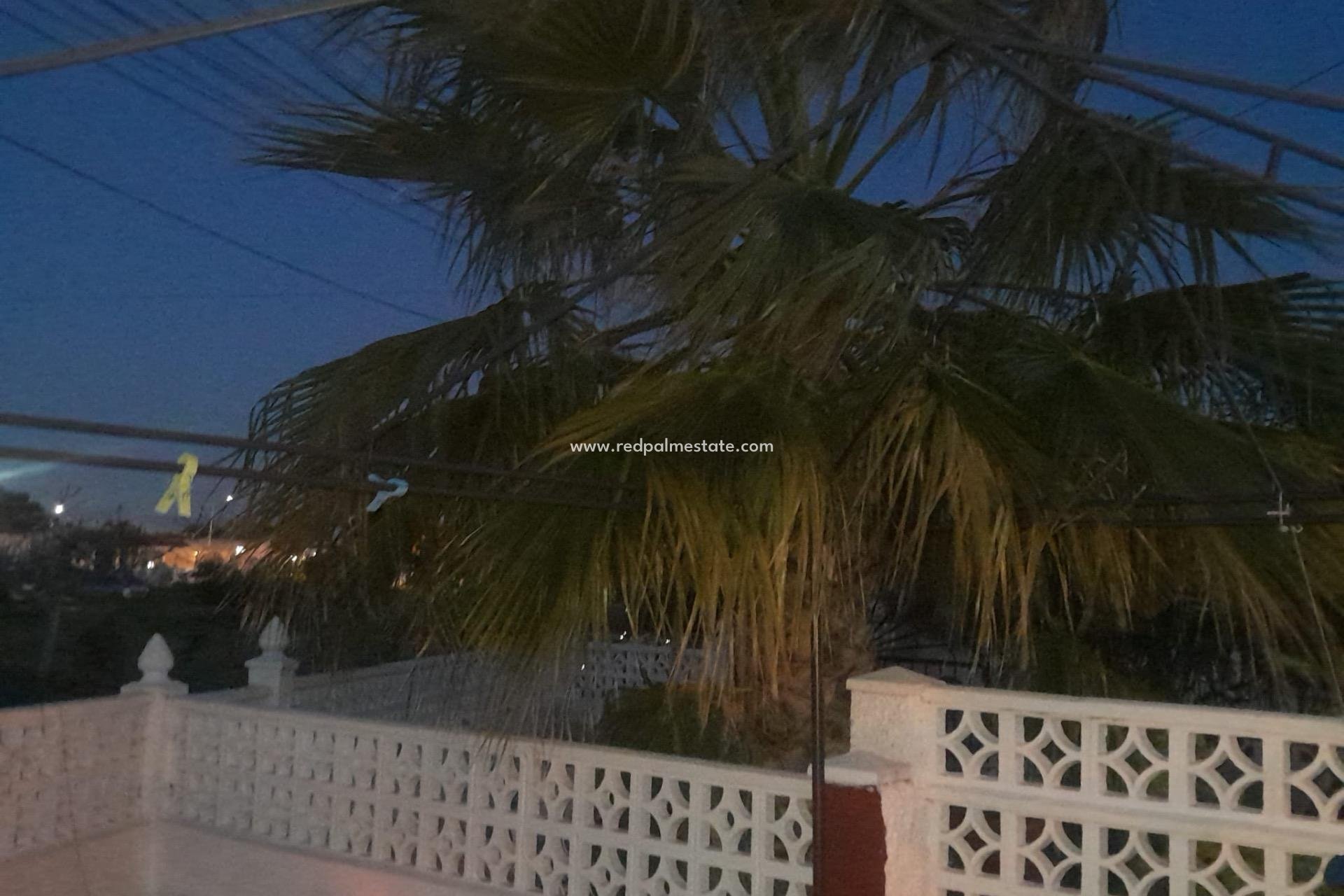 Revente - Maison de ville -
Torrevieja - La Siesta - El Salado - Torreta