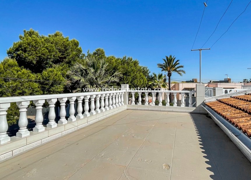 Revente - Maison de ville -
Torrevieja - La Siesta - El Salado - Torreta