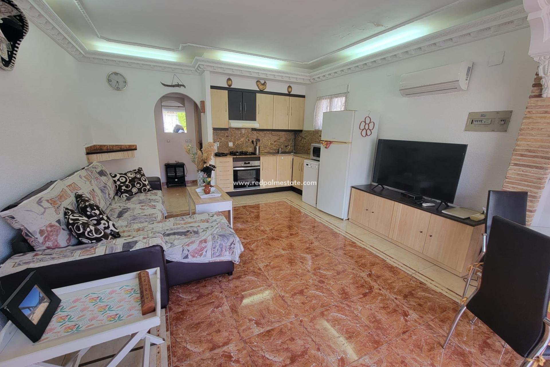 Revente - Maison de ville -
Torrevieja - La Siesta - El Salado - Torreta