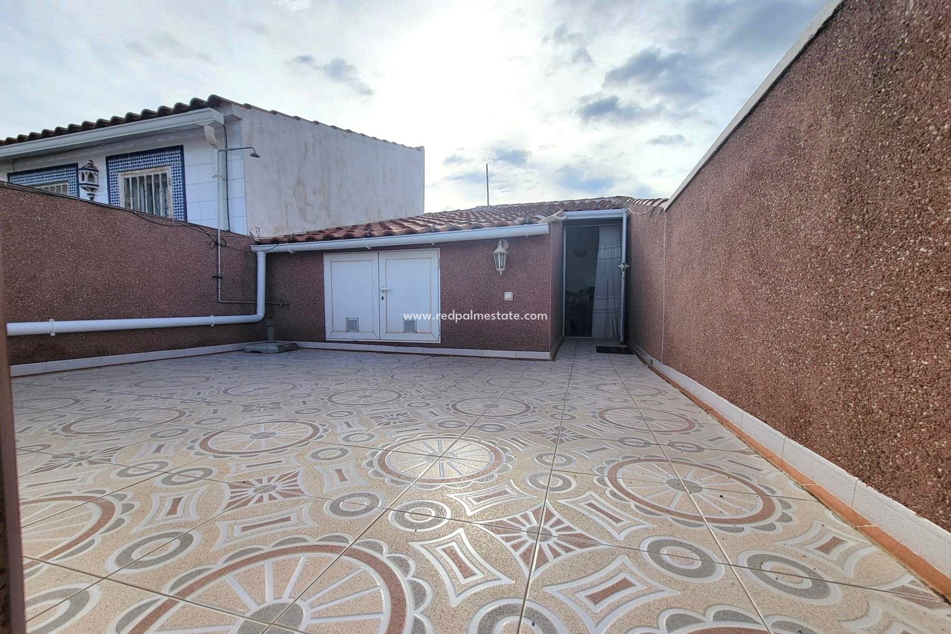 Revente - Maison de ville -
Torrevieja - La Siesta - El Salado - Torreta