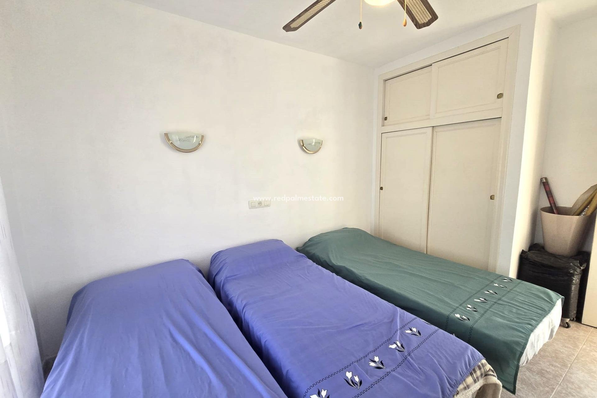 Revente - Maison de ville -
Torrevieja - Los altos