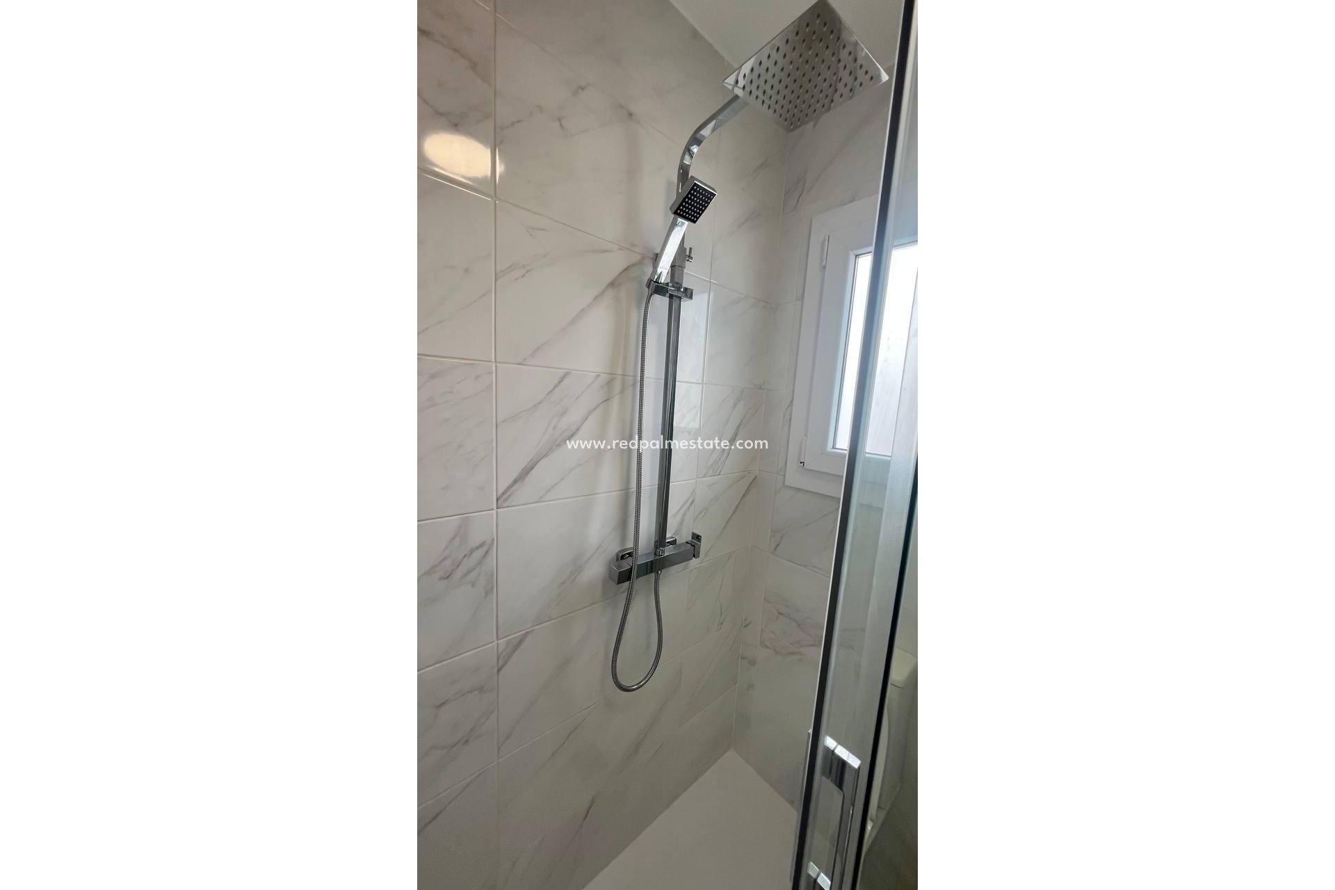 Revente - Maison de ville -
Torrevieja - Los balcones