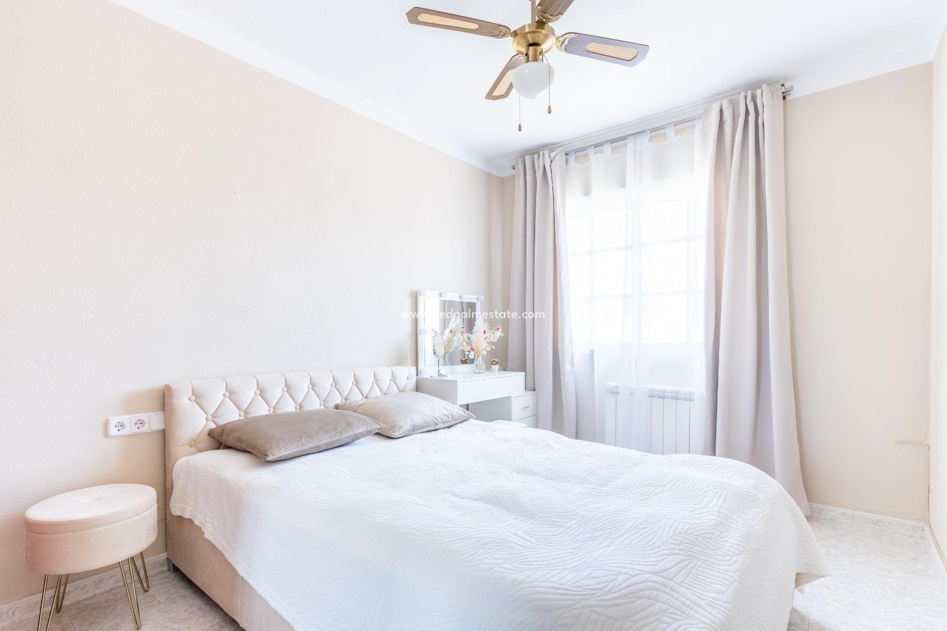 Revente - Maison de ville -
Torrevieja - Los balcones