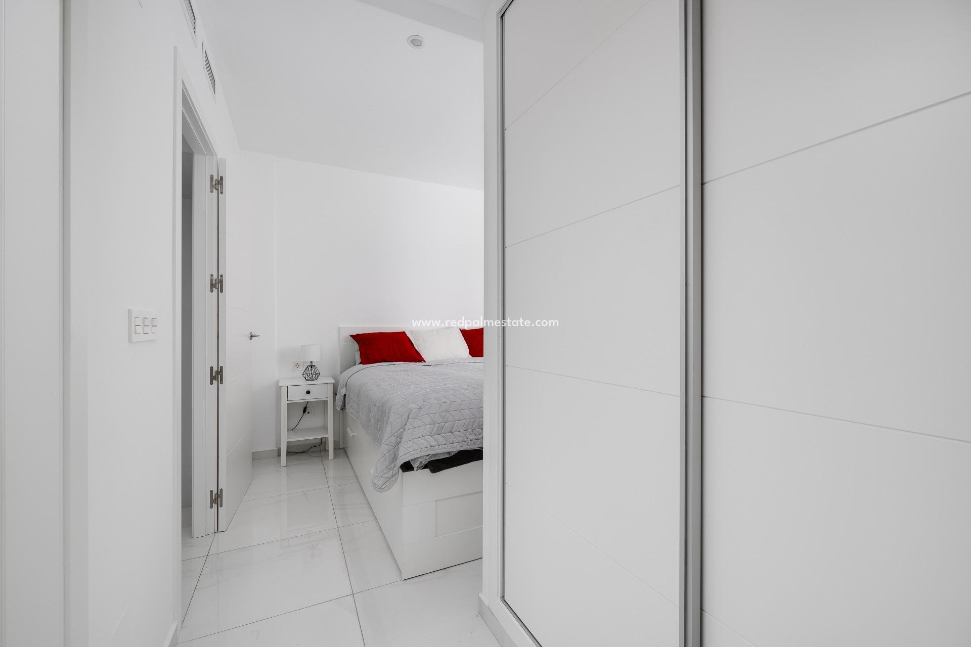 Revente - Maison de ville -
Torrevieja - Los balcones