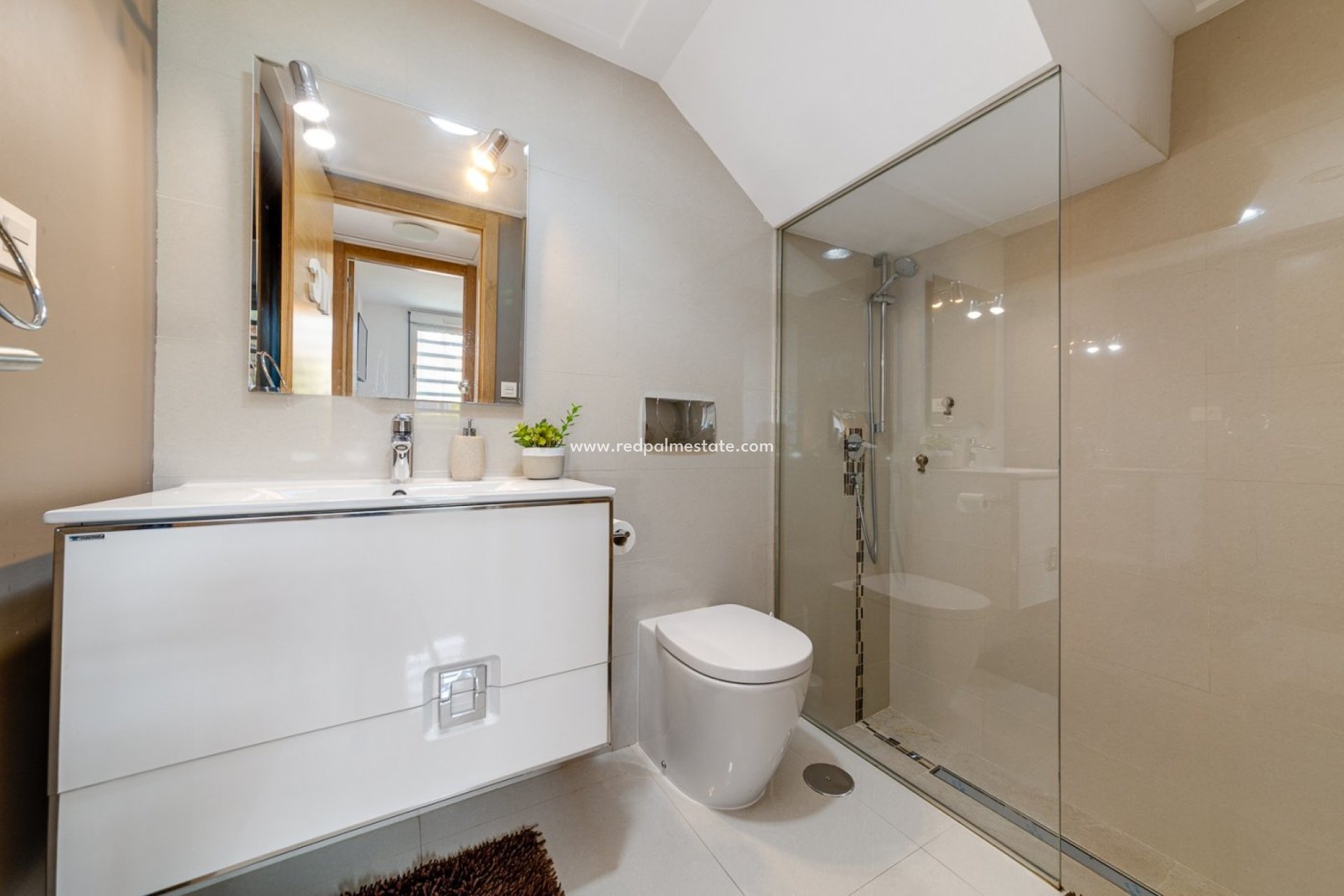 Revente - Maison de ville -
Torrevieja - Nueva Torrevieja - Aguas Nuevas