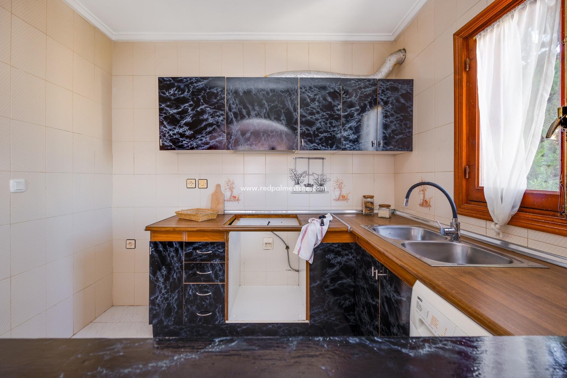 Revente - Maison de ville -
Torrevieja - Nueva Torrevieja - Aguas Nuevas