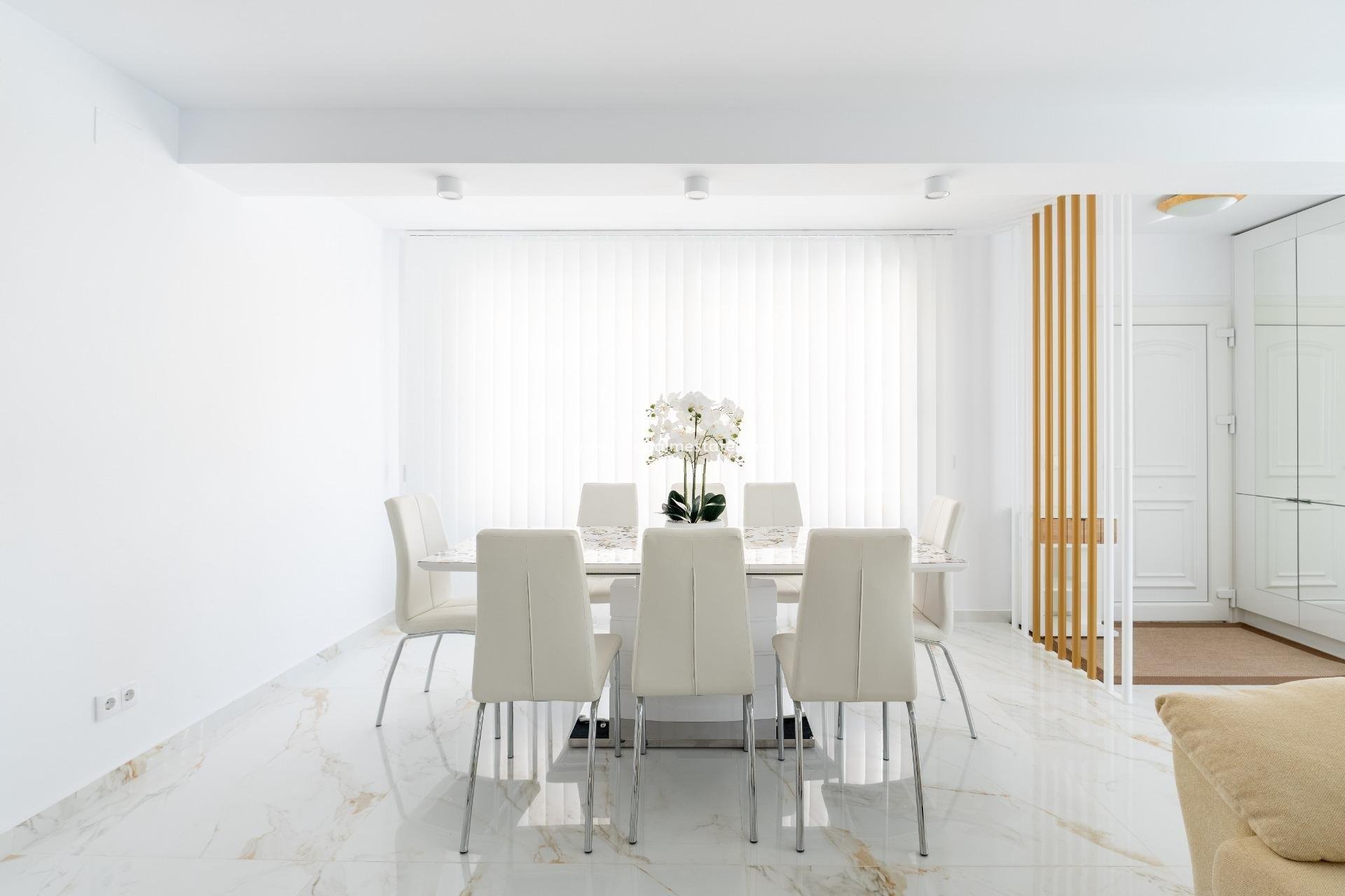 Revente - Maison de ville -
Torrevieja - Punta prima