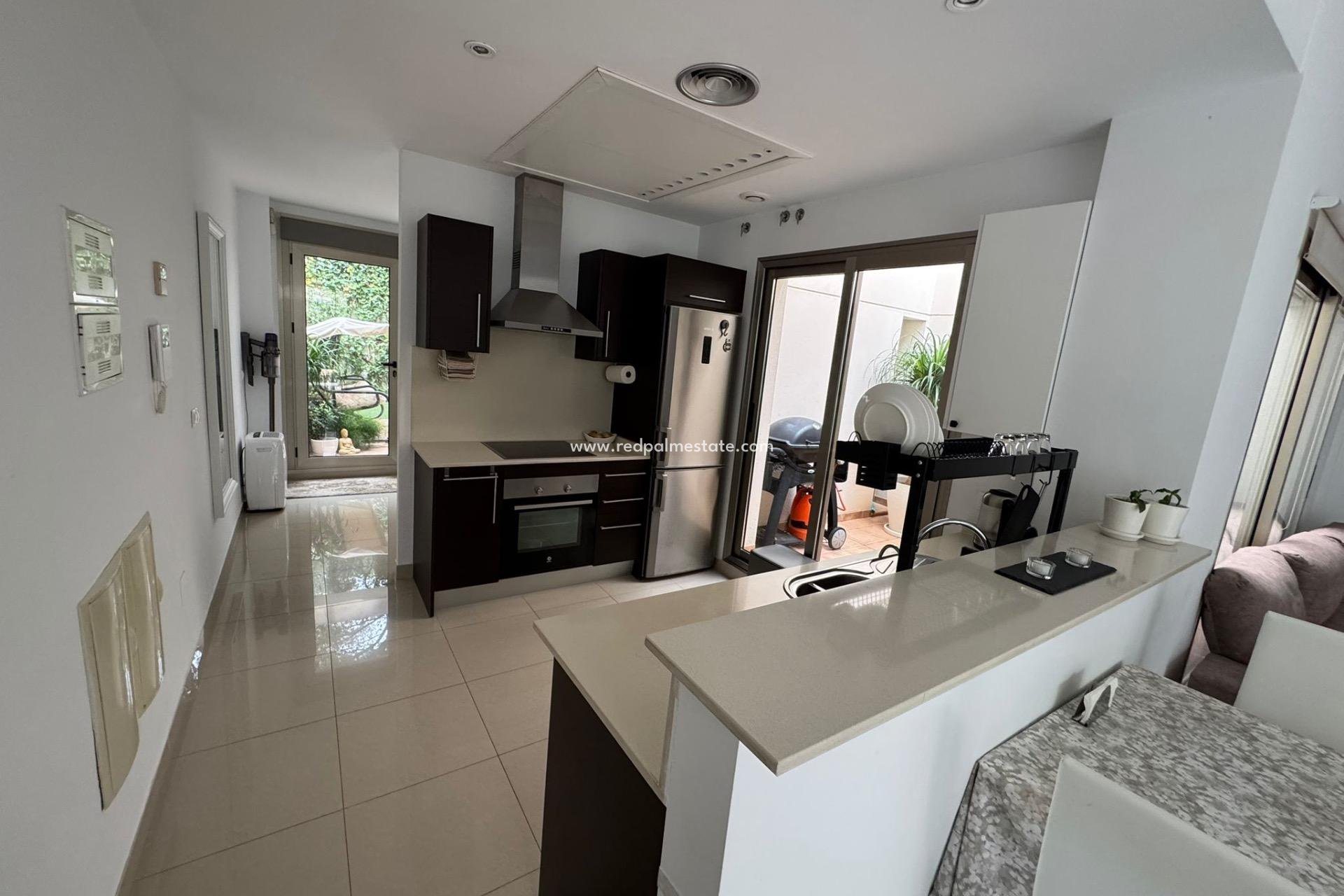 Revente - Maison de ville -
Torrevieja - Punta prima