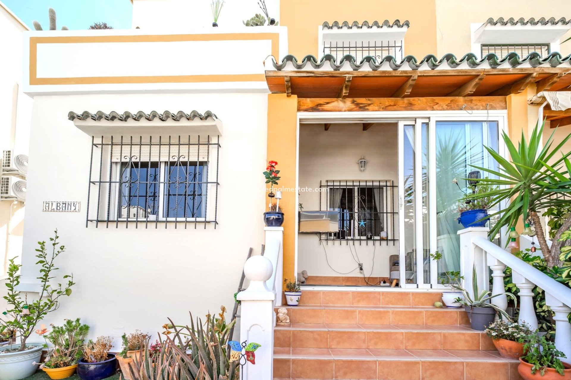 Revente - Maison de ville -
Torrevieja - Res Valle de los pinos