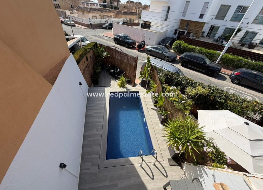 Revente - Maison de ville -
Torrevieja - Rosaleda-los frutales