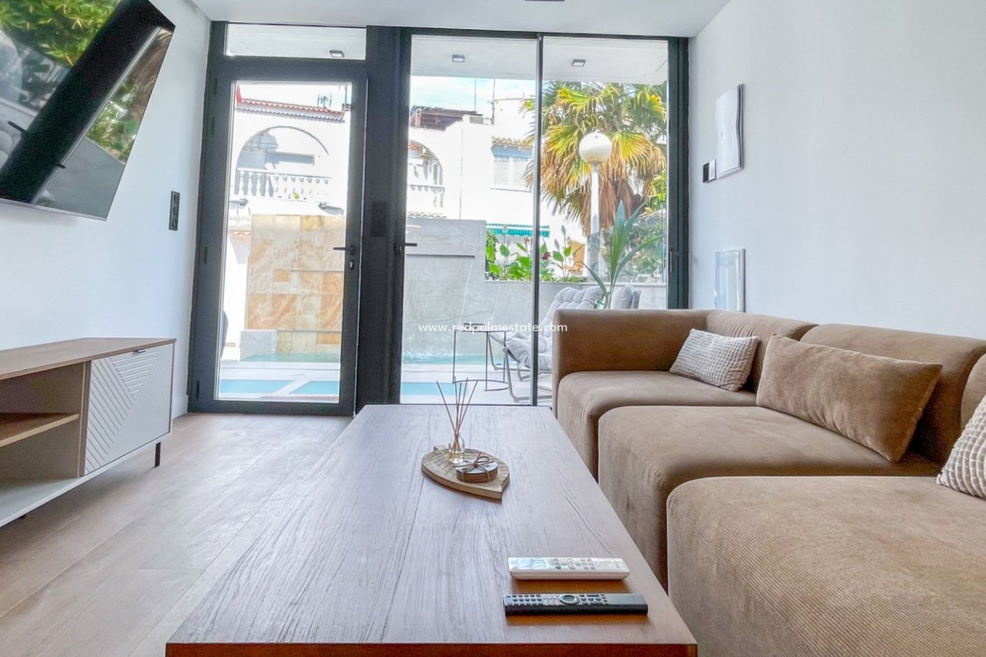 Revente - Maison de ville -
Torrevieja