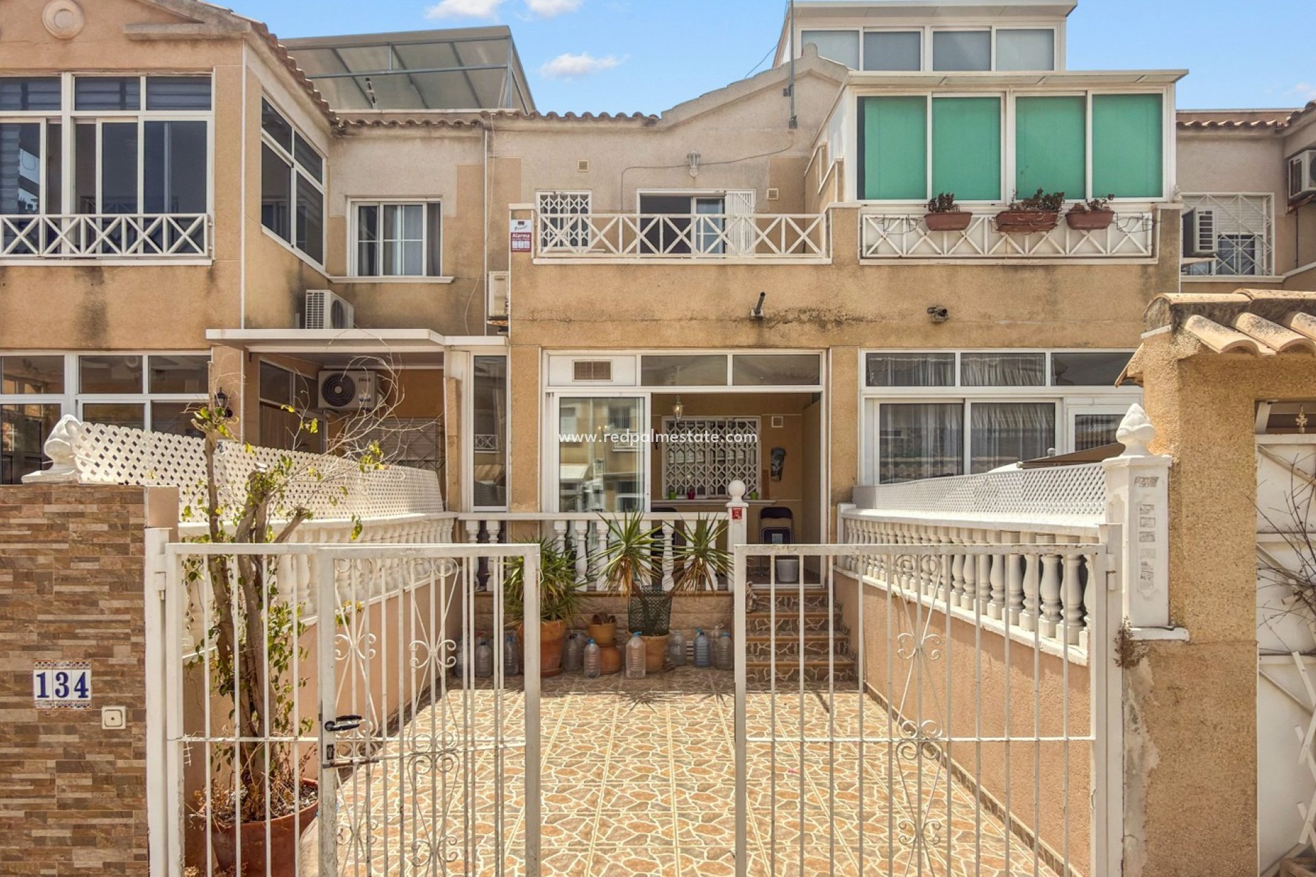 Revente - Maison de ville -
Torrevieja