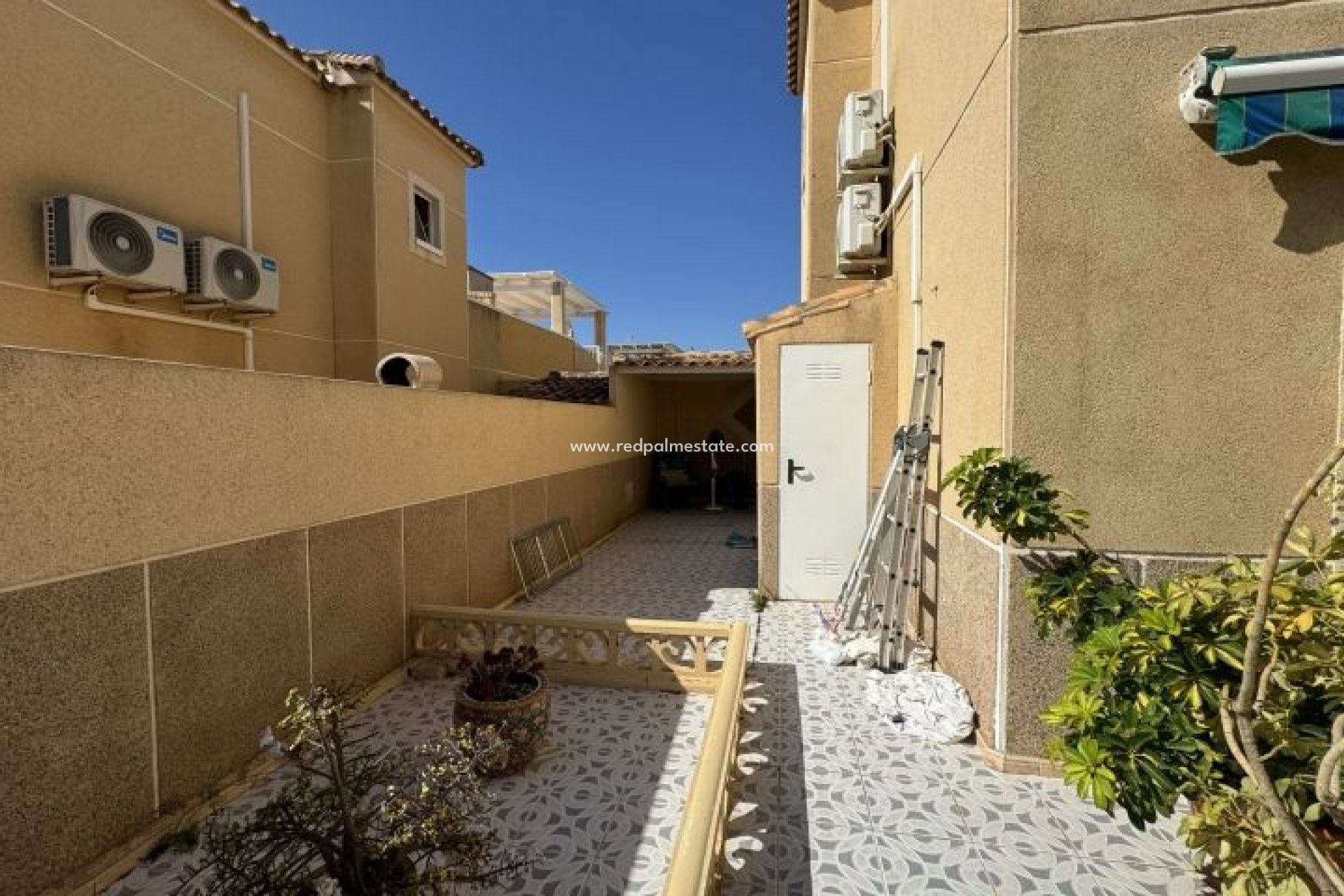 Revente - Maison de ville -
Torrevieja