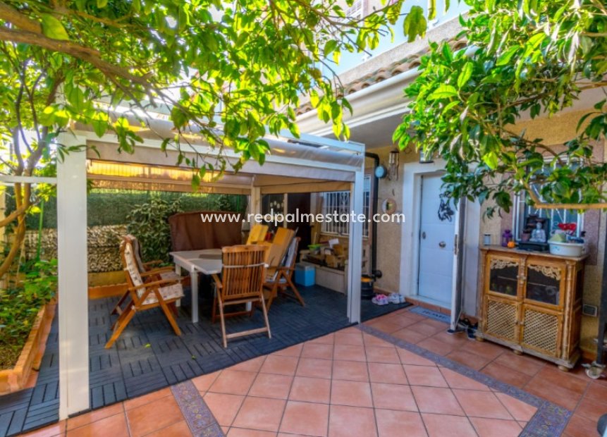 Revente - Maison de ville -
Torrevieja