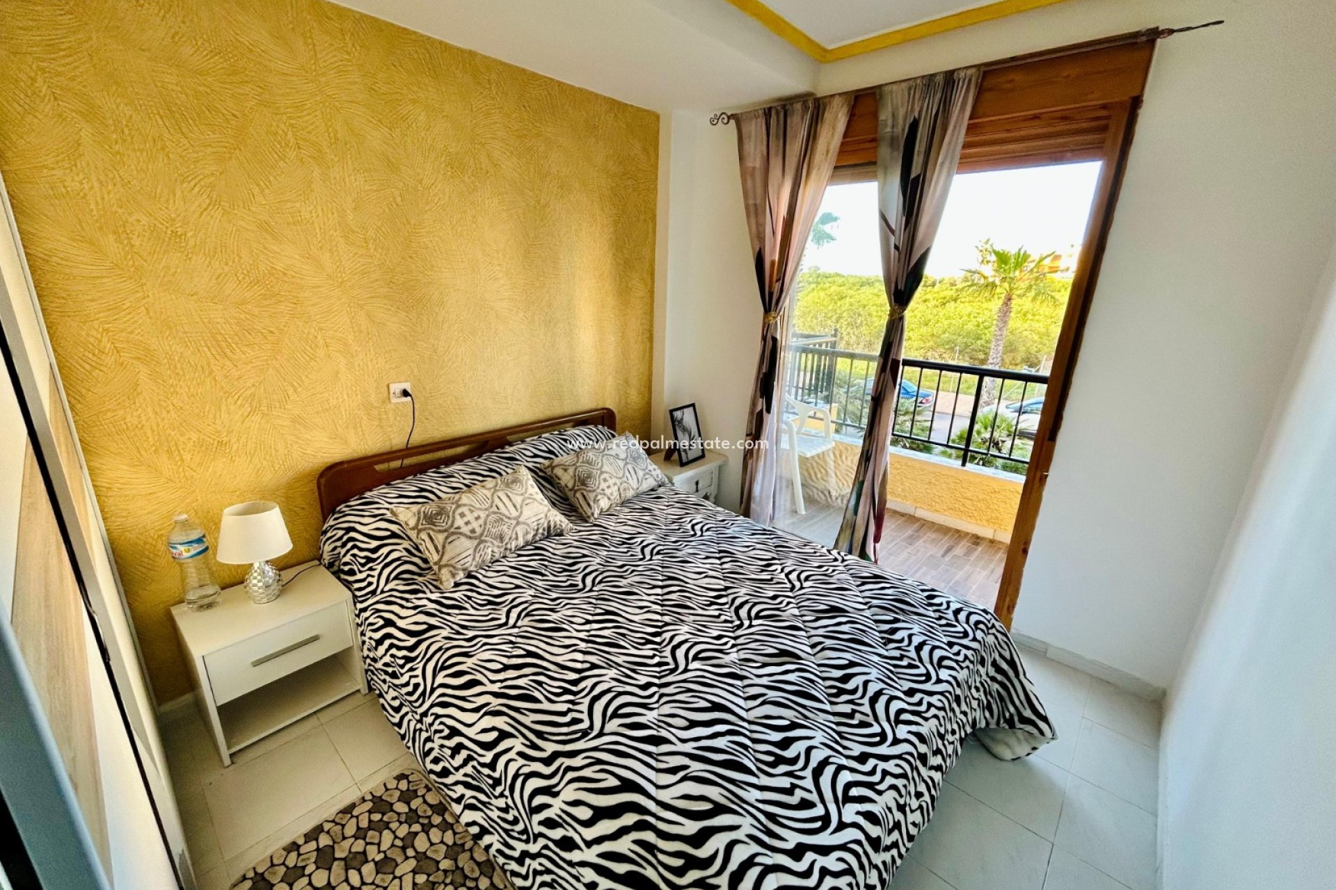 Revente - Maison de ville -
Torrevieja