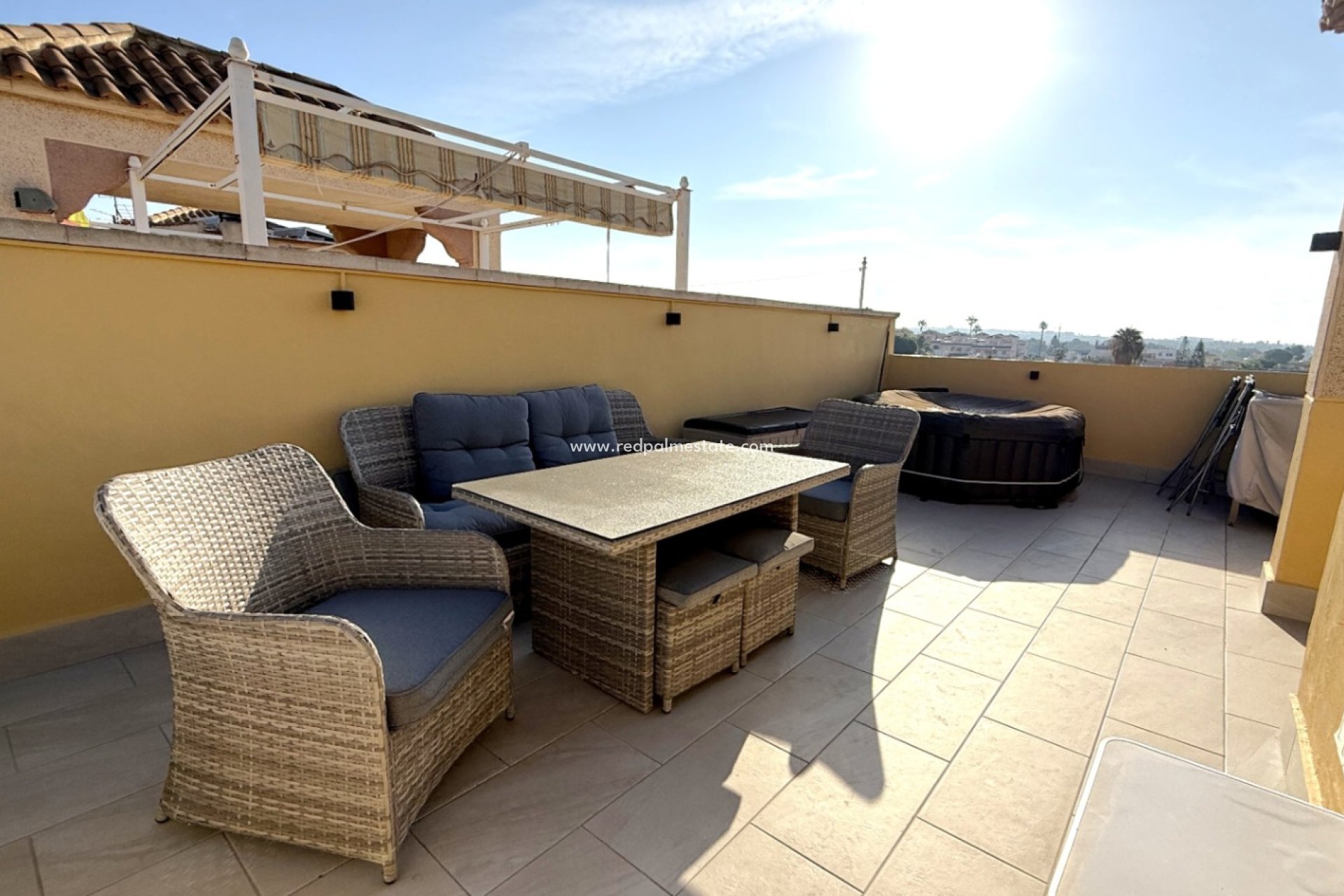 Revente - Maison de ville -
Torrevieja