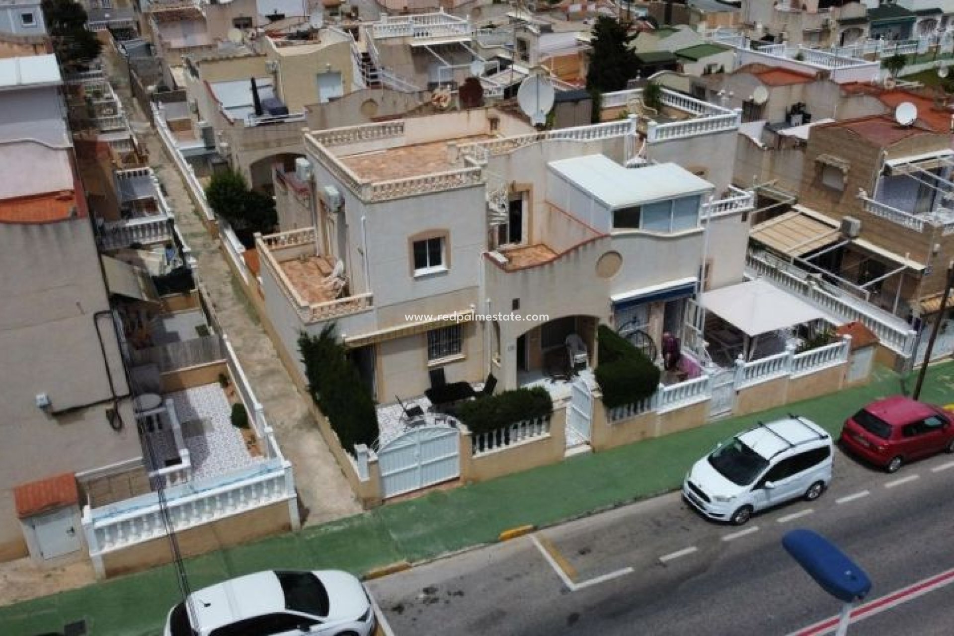 Revente - Maison de ville -
Torrevieja