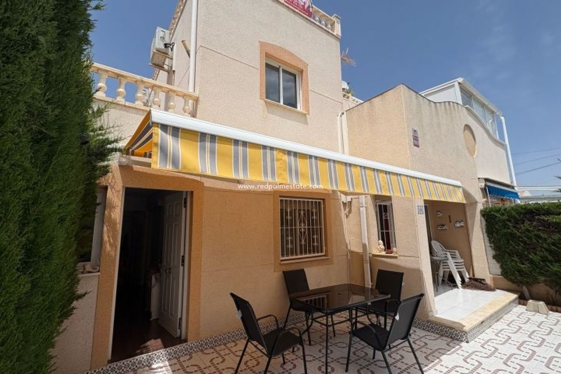 Revente - Maison de ville -
Torrevieja