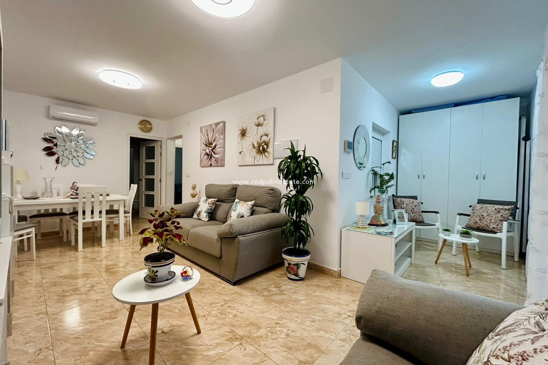 Revente - Maison de ville -
Torrevieja