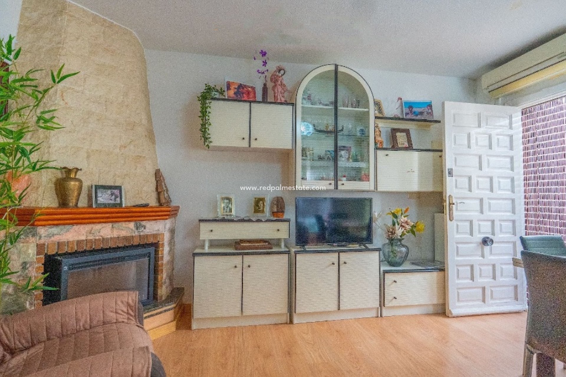 Revente - Maison de ville -
Torrevieja