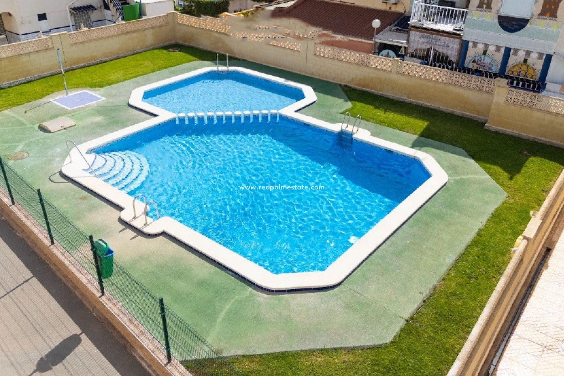 Revente - Maison de ville -
Torrevieja