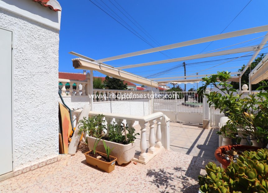 Revente - Maison de ville -
Torrevieja