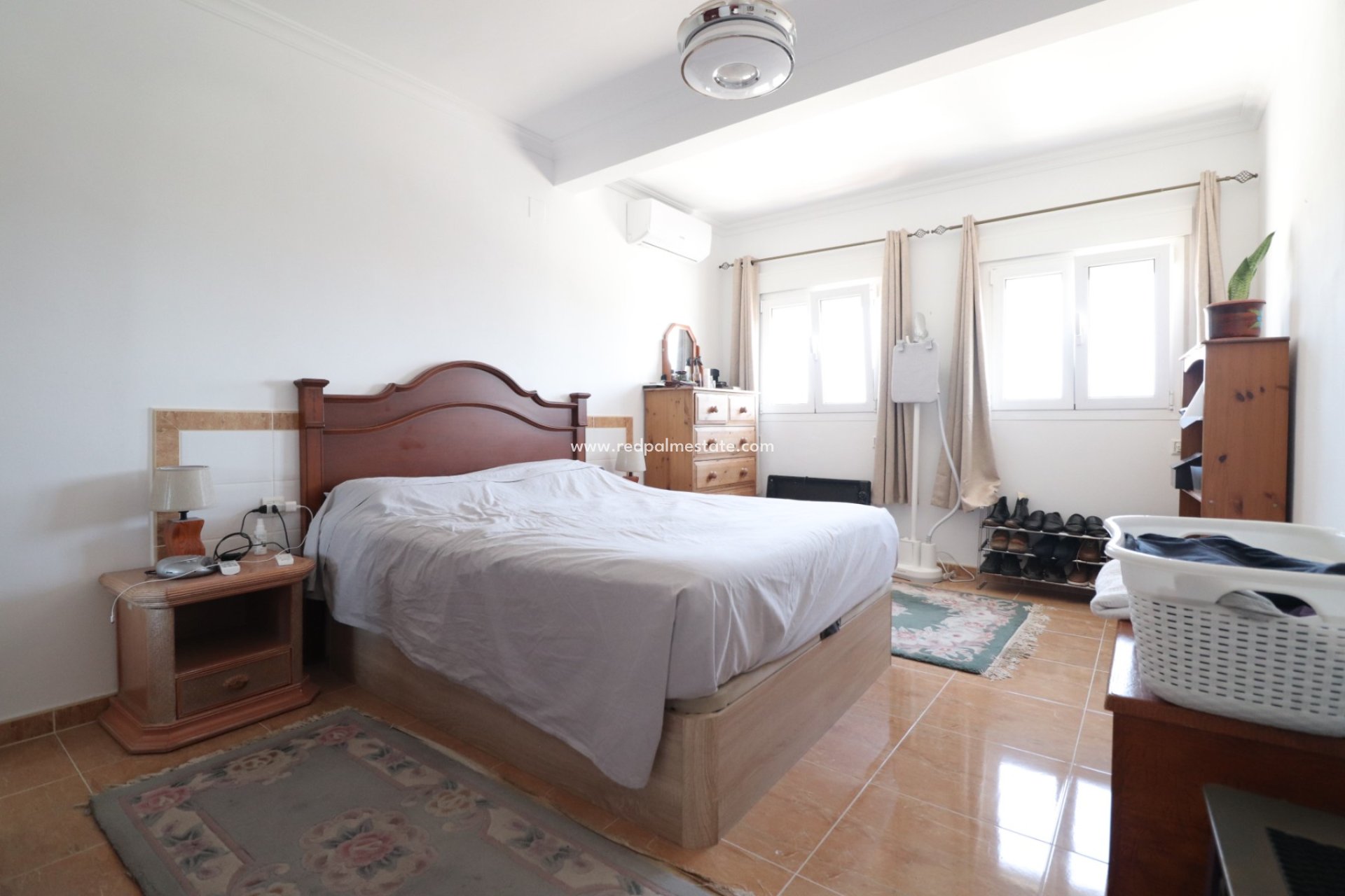 Revente - Maison de ville -
Torrevieja